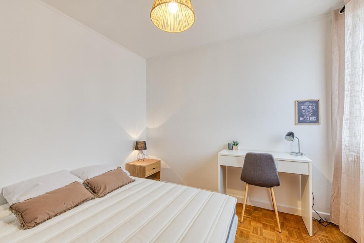 Magnificent Apartment, 4 Bedrooms, Fiber Wifi Grenoble Exteriör bild