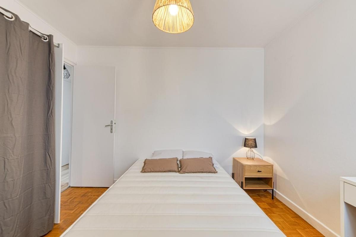 Magnificent Apartment, 4 Bedrooms, Fiber Wifi Grenoble Exteriör bild
