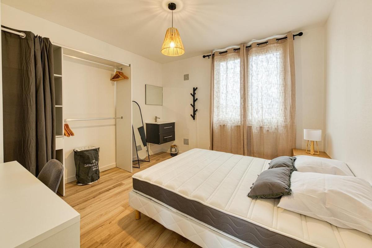 Magnificent Apartment, 4 Bedrooms, Fiber Wifi Grenoble Exteriör bild