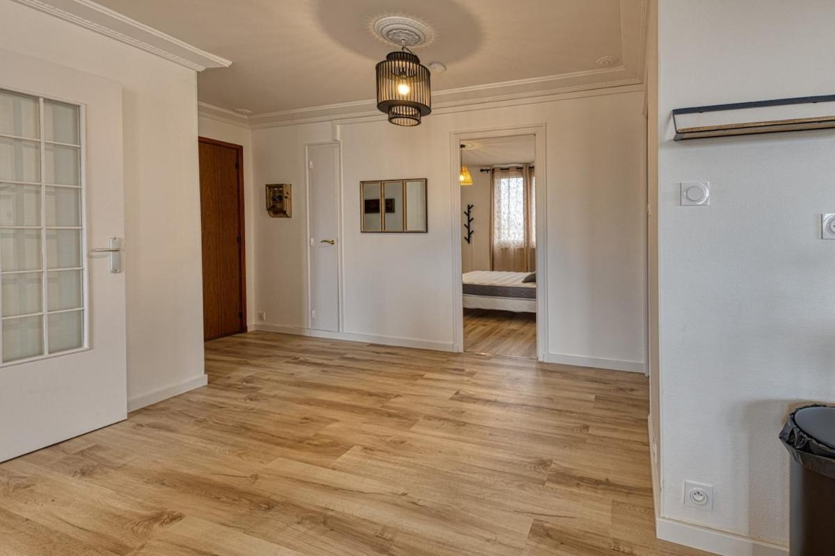 Magnificent Apartment, 4 Bedrooms, Fiber Wifi Grenoble Exteriör bild